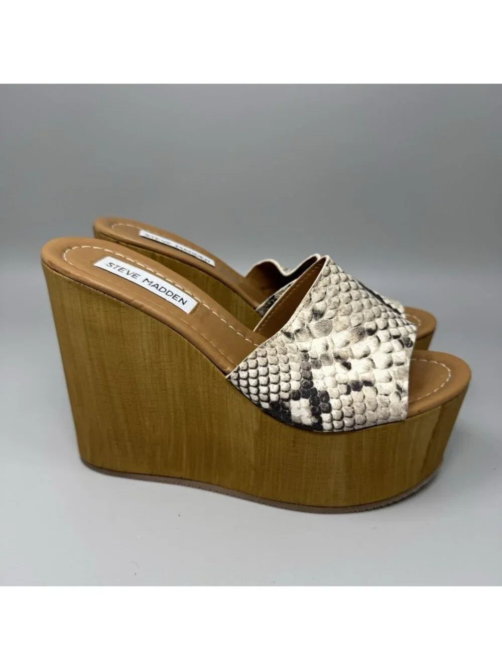 Steve Madden Sandra Snakeskin Y2K Chunky Platform Block Heel Sandals Size 8